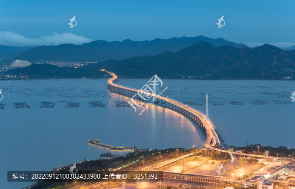 深圳灣跨海大橋夜景