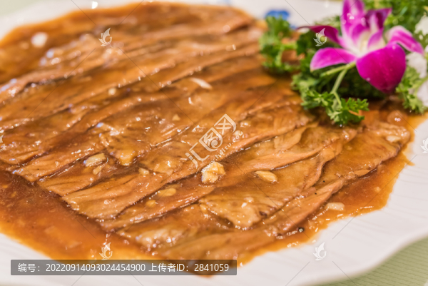 一盤扒肉條特寫