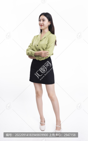 穿著黑色短裙的商務(wù)女性