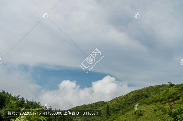 高山白云藍(lán)天