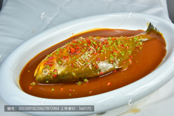 菌香醬燜大黃魚