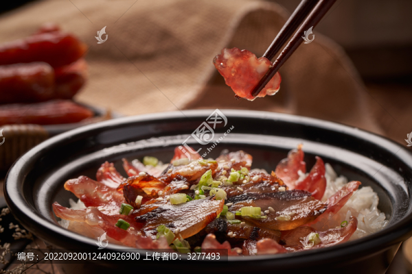 臘味煲仔飯