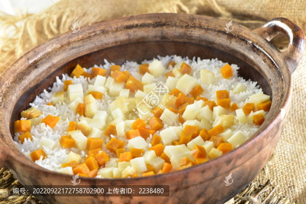五谷雜糧煲白飯