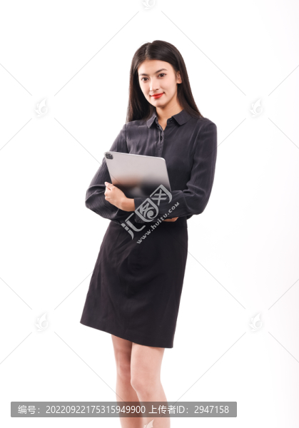 拿著平板電腦的職業(yè)女性
