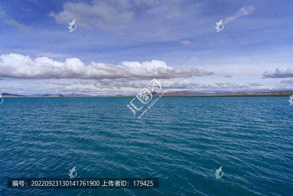 西藏日喀則佩枯錯高原湖泊