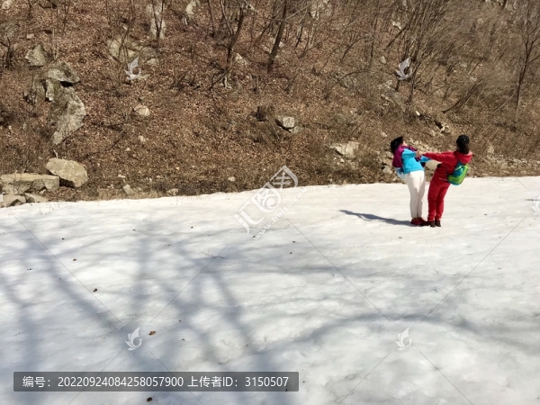 冰雪上的造型