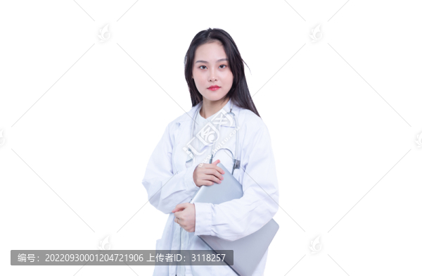 使用筆記本電腦的女醫(yī)生