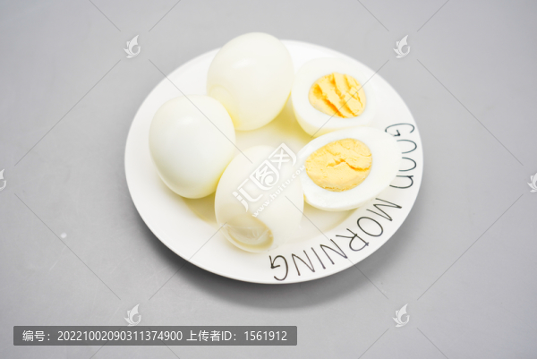 剝了殼的雞蛋