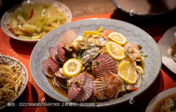家庭聚餐