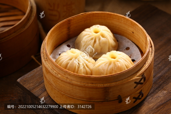 蒸小籠包