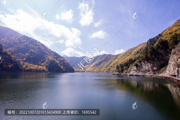 孟達天池