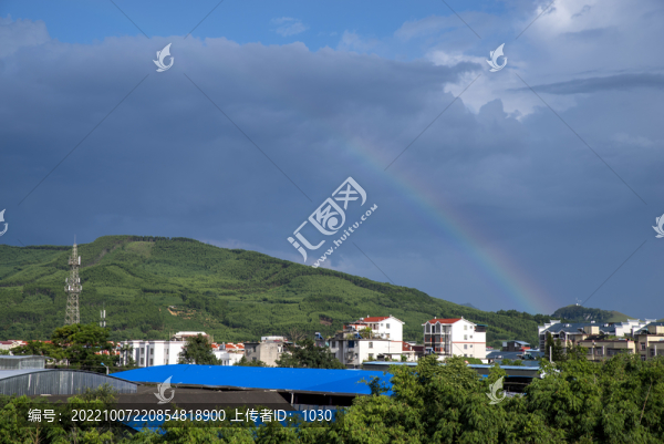 天空彩虹