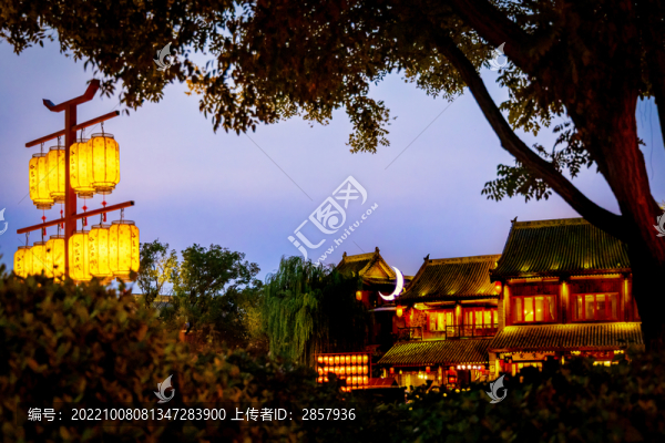 河南省洛陽市洛邑古城夜景