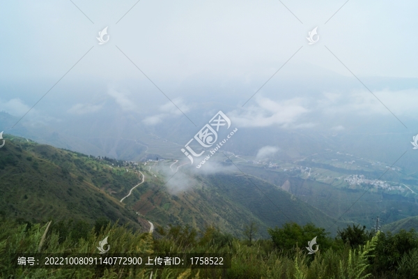 云南山村