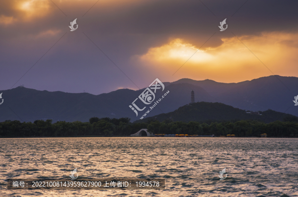 玉峰塔