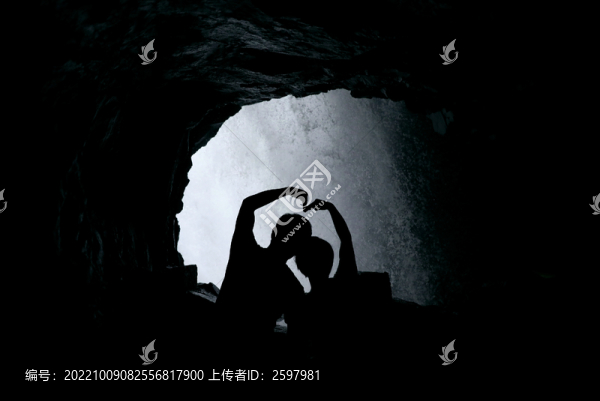 水簾聽瀑