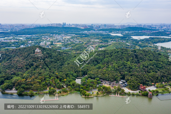 航拍武漢東湖生態(tài)旅游風景區(qū)