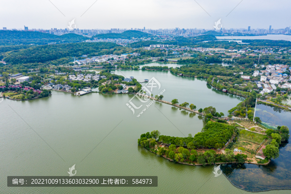 航拍武漢東湖生態(tài)旅游風景區(qū)