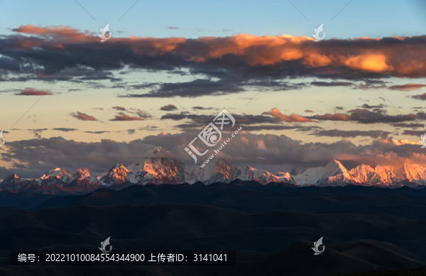 魚子西看貢嘎群山日落