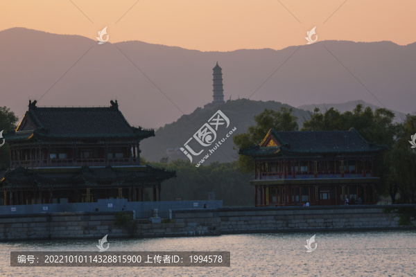 日落玉峰