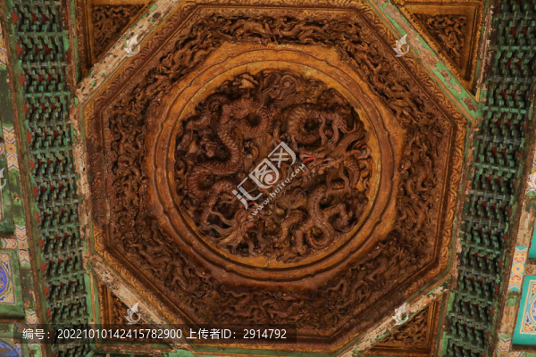 故宮頂部浮雕