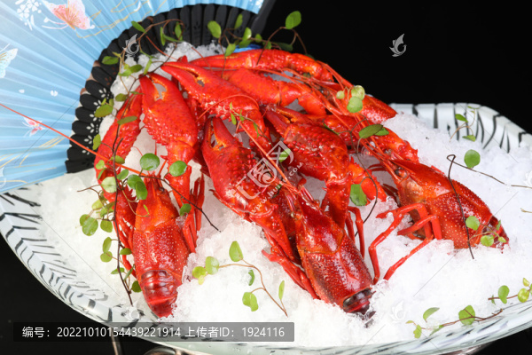冰鎮(zhèn)小龍蝦