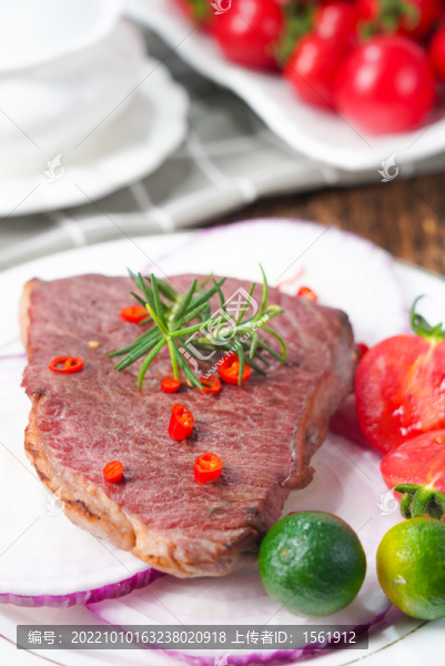 生鮮牛排