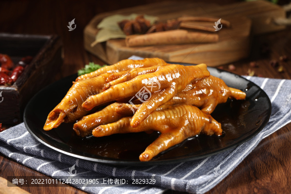鹵雞爪