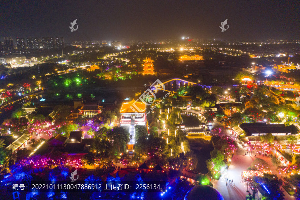 清明上河園夜景