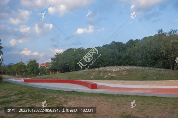 北濱江公園園內(nèi)風(fēng)景