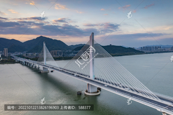 杭州市富陽區(qū)富春江富陽大橋