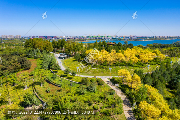 航拍鄭州市森林公園鳳山園區(qū)