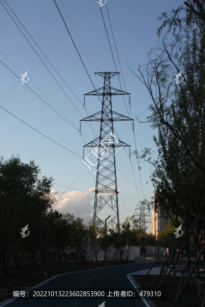 電塔