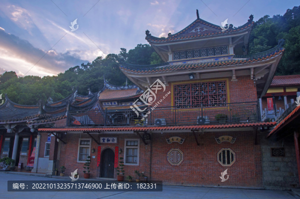南安雪峰寺建筑一角