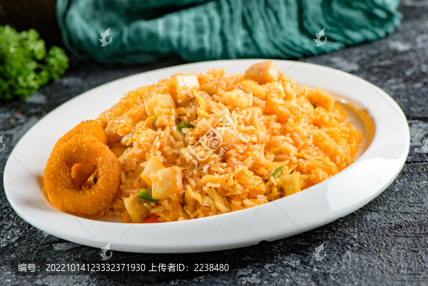 韓式泡菜豬頸肉炒飯