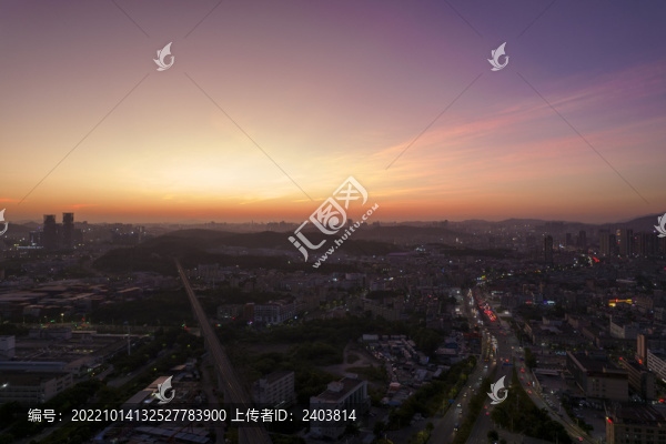 深圳晚霞美景龍崗交通坪山建筑