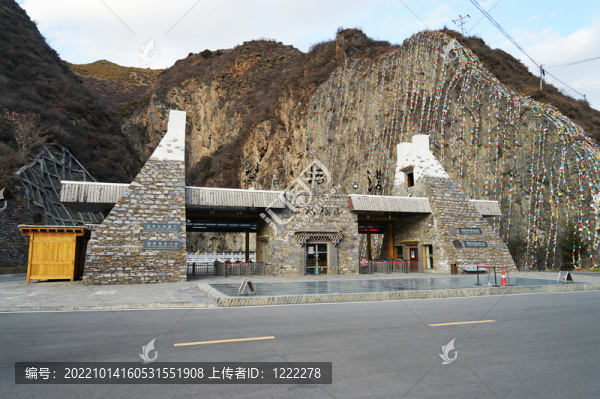 四川雙橋溝景區(qū)大門