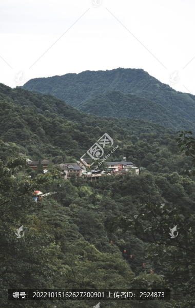 山中人家