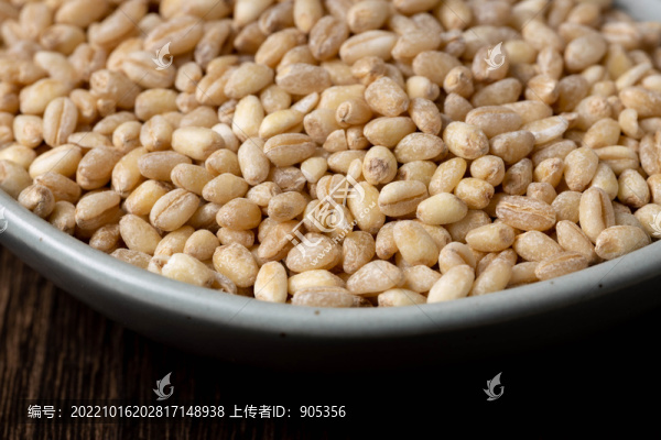 小麥仁