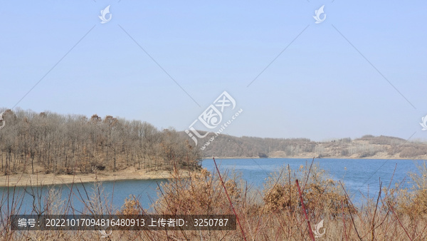 湖泊