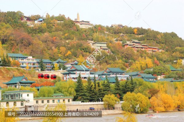 白塔山秋色