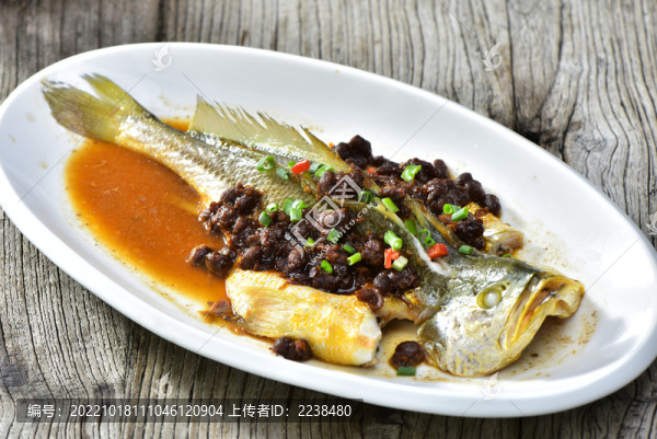豆醬蒸大黃魚