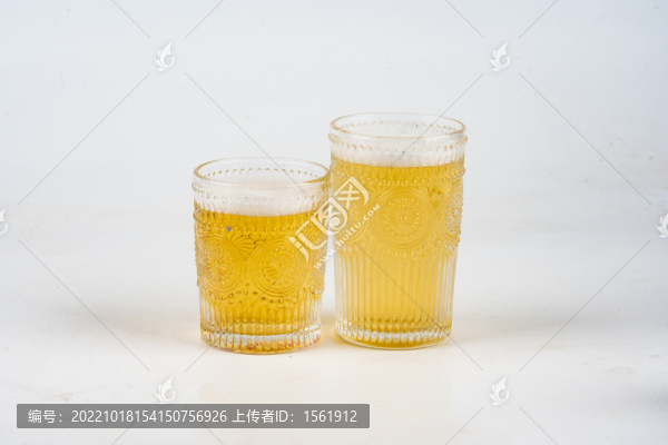 啤酒