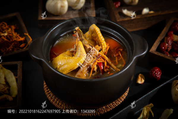 滋補(bǔ)鴿子湯