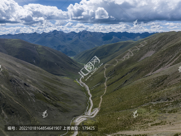 康定子梅埡口崇山峻嶺航拍