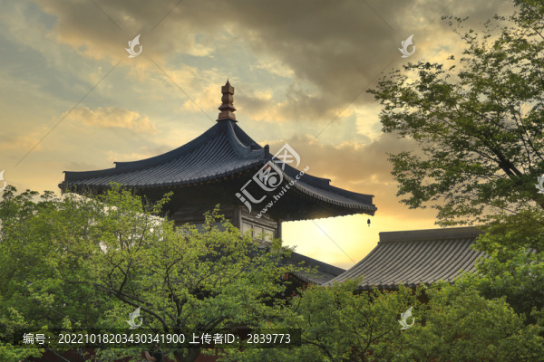 松江廣富林知也禪寺的夕陽(yáng)黃昏