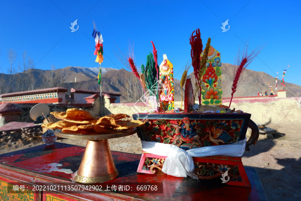 藏歷新年西藏鄉(xiāng)村習(xí)俗西藏祭祀
