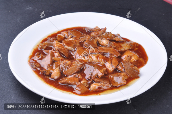 黃燜牛肉扒胸口
