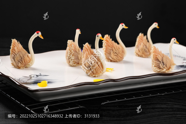 榴蓮天鵝酥