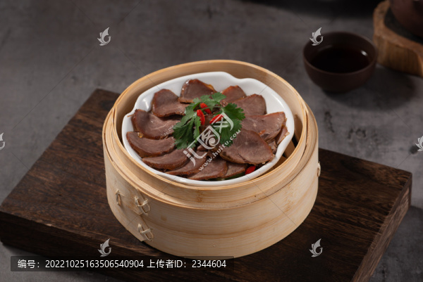 鹵牛肉